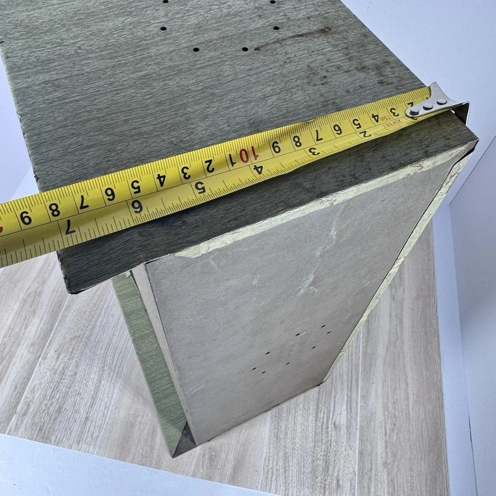 Vintage Kromex Metal Bread Box Made in USA Mid Century Kitchen Storage‎